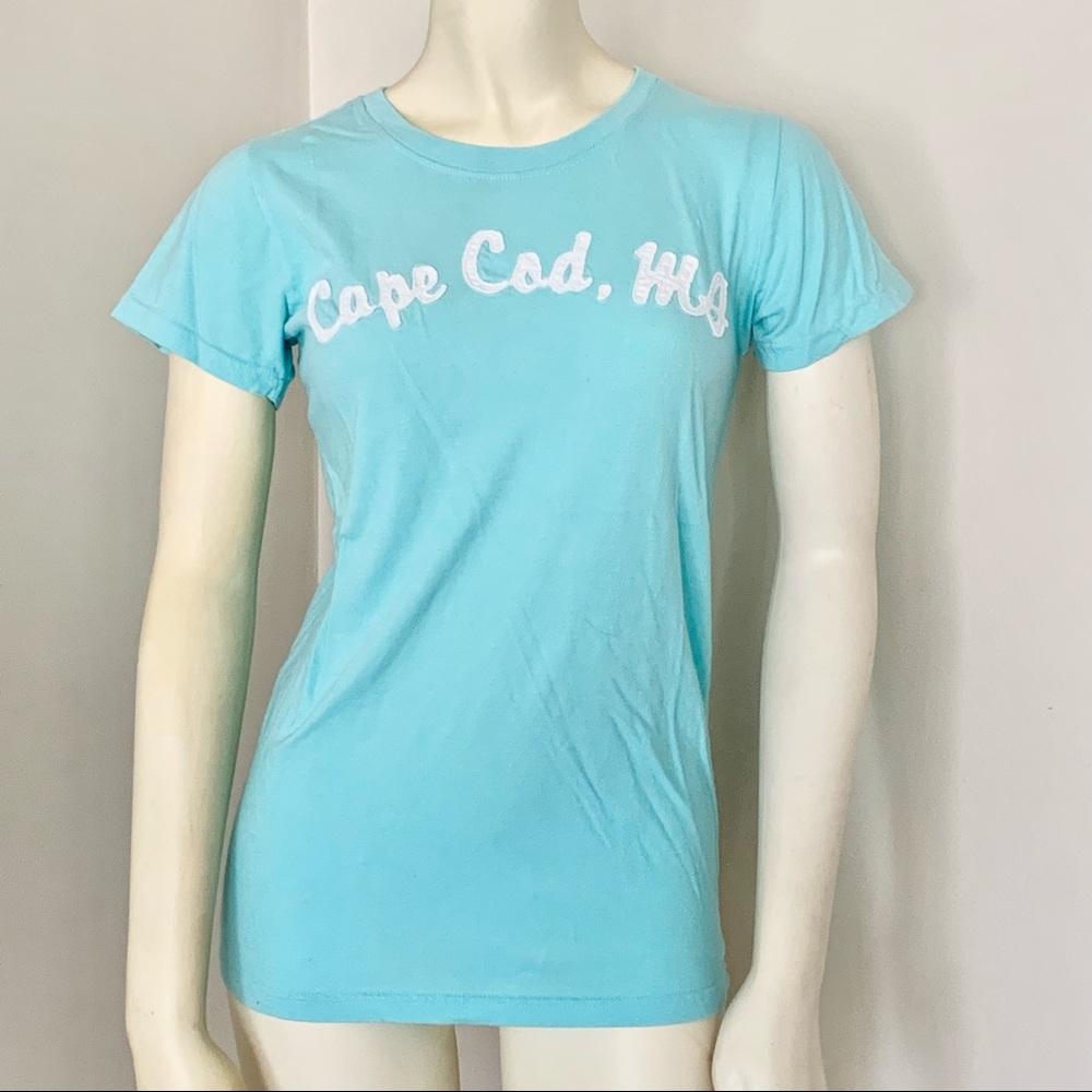 Cuffy’s Cape Cod aqua blue white embroidered T-shirt Y2K summer beach vacation S